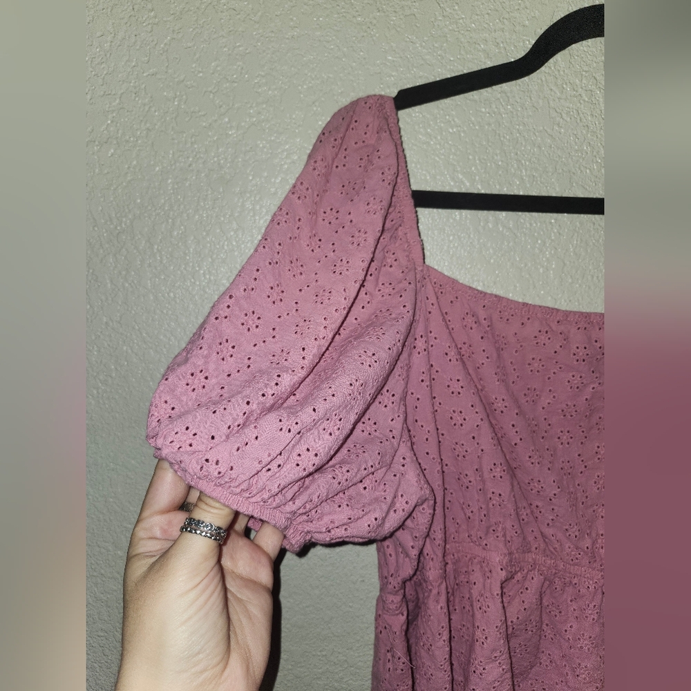 EUC Wild Fable "Eyelet Puff Sleeve Peplum Style Crop Top" 100% Cotton Pink💗 XXL - Picture 4 of 8